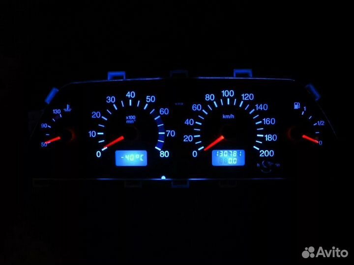 Панель приборов ваз 2110