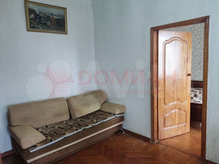 4-к. квартира, 95 м², 4/4 эт.