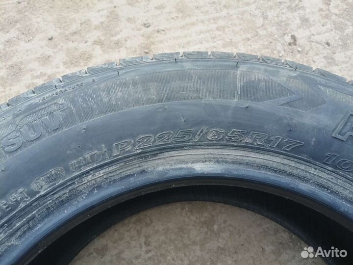 Roadstone Roadian H/T SUV 225/65 R17