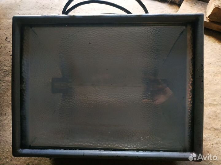 Прожектор 220 вольт