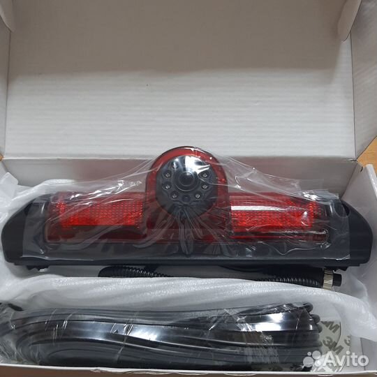 Камера заднего вида с монитором в автомобиль