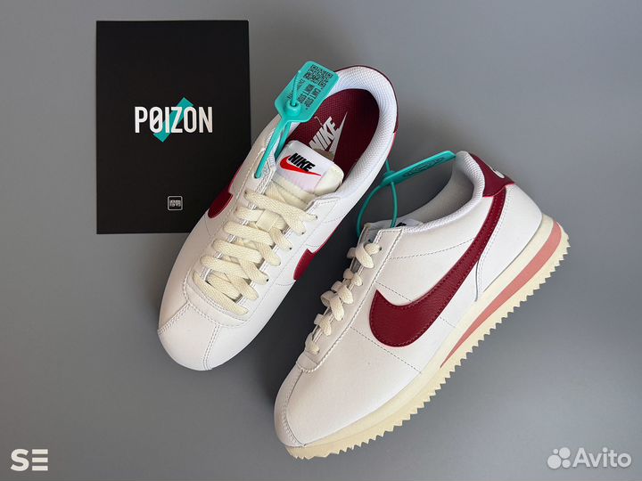 Оригинальные кроссовки Nike Cortez