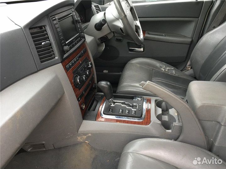 Разбор на запчасти Jeep Grand Cherokee