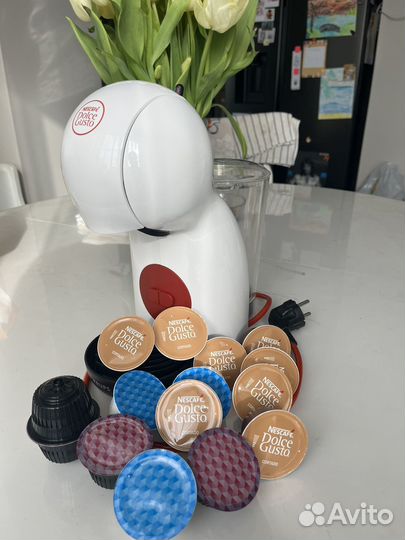 Капсульная кофемашина dolce gusto