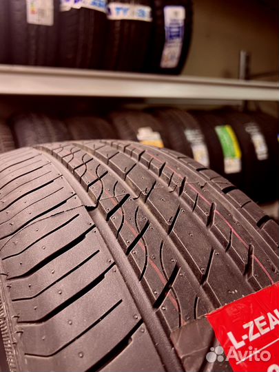 iLink L-Zeal56 225/40 R18 121H