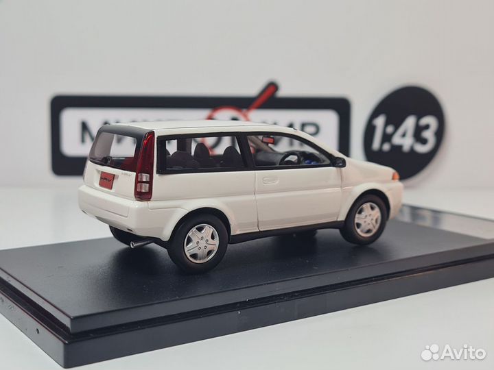 Модель Hi-Story 1/43 Honda HR-V