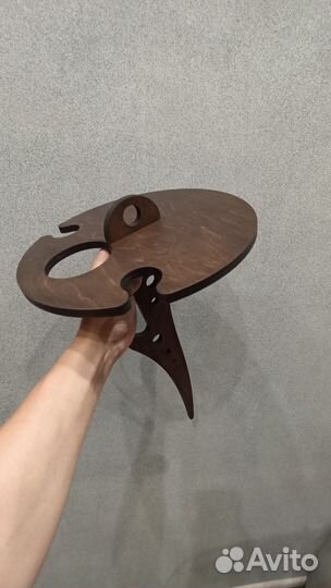 Столик для барбекю. Винный столик