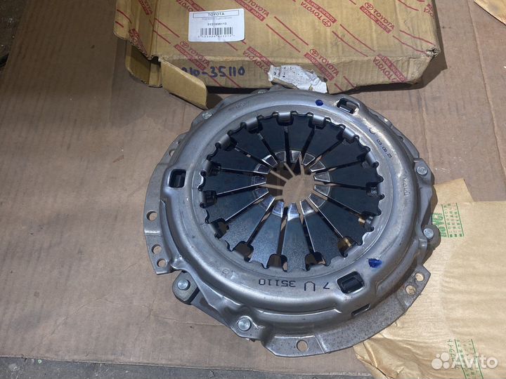Корзина сцепления Toyota 4Runner 31210-35110