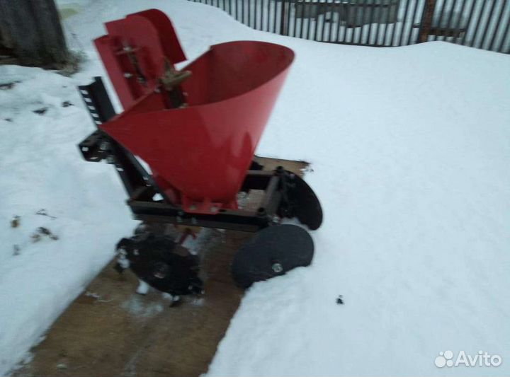 Картофелесажалка