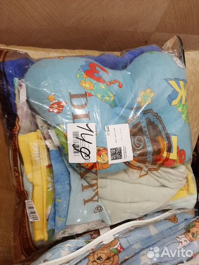 Бортики в детскую кроватку с одеялом