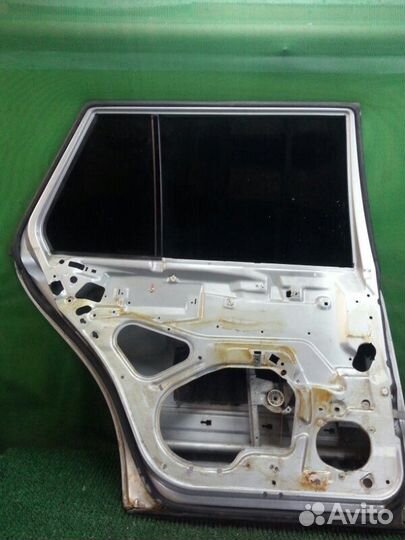 Дверь задняя левая Mercedes-Benz E-Class S210