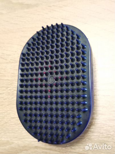 Щётка массажная для животных