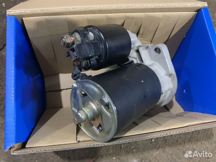 Стартер 1.1квт VW Passat b3/b4