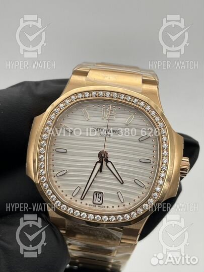 Часы Patek Philippe Nautilus Ladies 7118/1200R