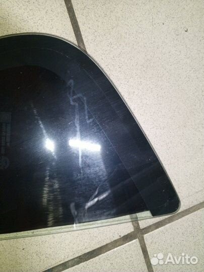 Форточка двери задняя правая Chevrolet Aveo седан