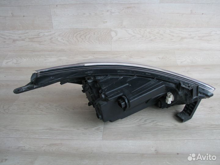 Hyundai Solaris Фара передняя левая 2011-2014 ориг