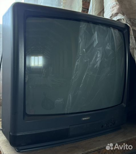 Телевизор samsung