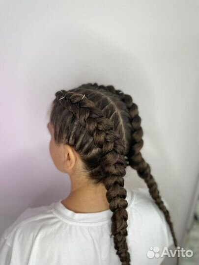 Плетение кос с канекалоном