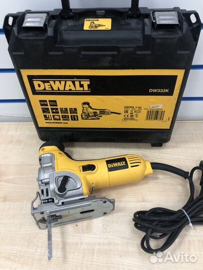 Лобзик dewalt DW 333 K