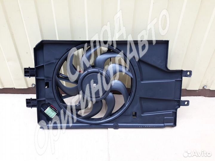 Вентилятор охлаждения Ваз Гранта с 2015 года новый