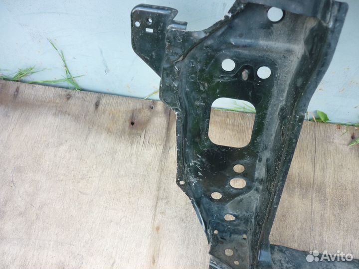 Панель передняя Solaris 2