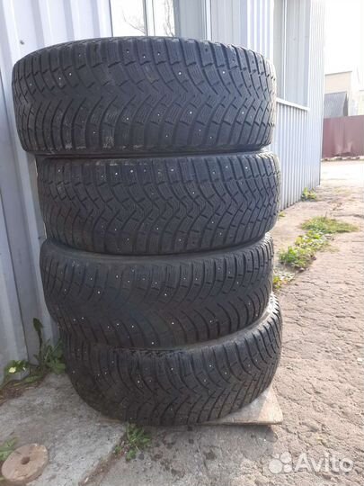 Michelin Latitude X-Ice North 2 235/65 R17
