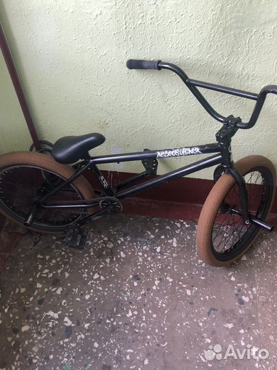 Трюковой велосипед BMX