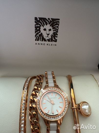 Часы с браслетами anne klein