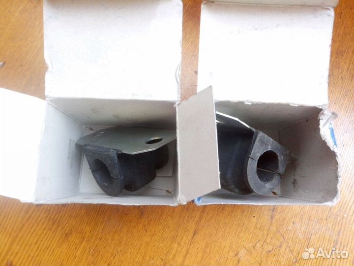 Втулка стабилизатора переднего ford fiesta 2010 го