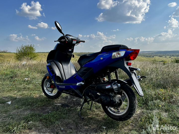 Скутер Racer rc50qt-19 Arrow