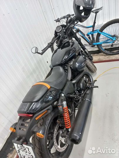 Продаётся мотоцикл Harley Davidson Street rod