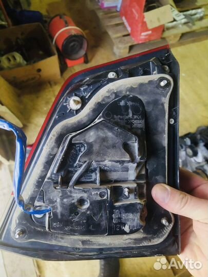 Фонарь задний Toyota Land Cruiser 200 2012-2015