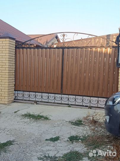 Ворота ручные откатные арочные штакетник