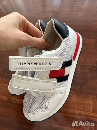 Детские кроссовки tommy hilfiger 28 размер