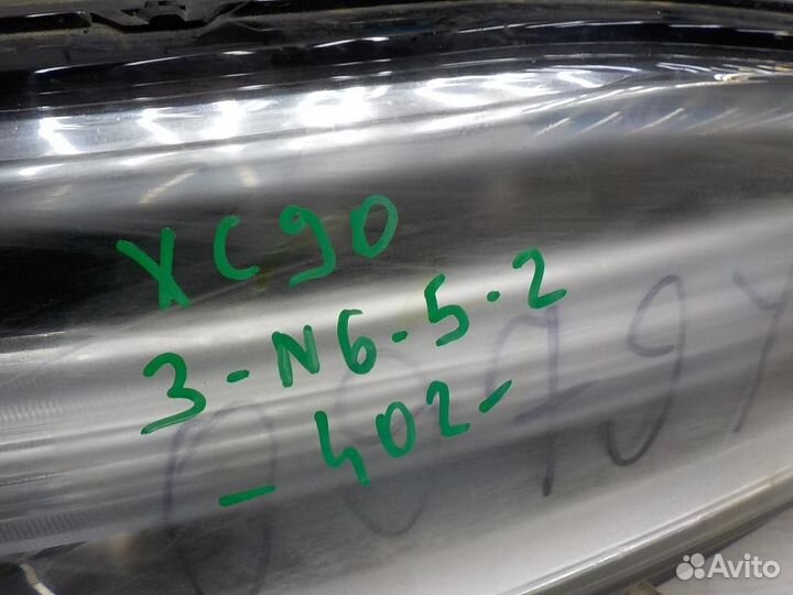 Фара правая Volvo XC90