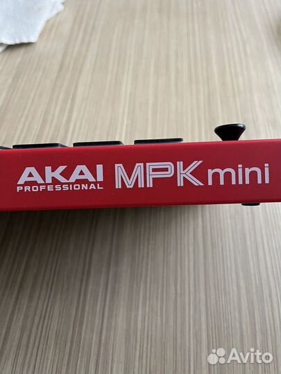 Midi клавиатура akai MPK mini mk3