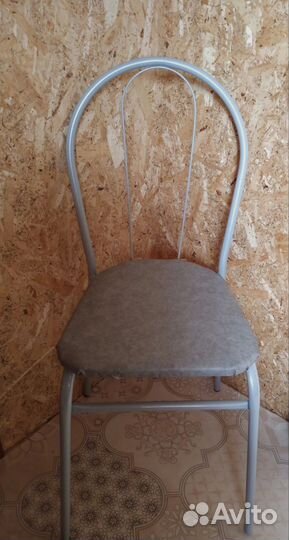 Стул новый