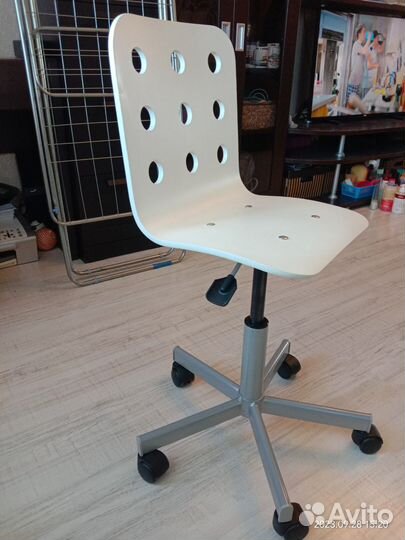 Стул IKEA Jules детский