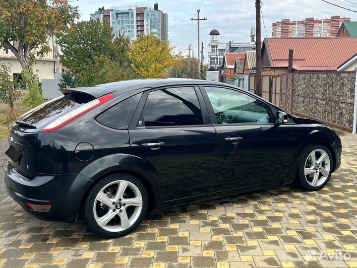 Ford Focus 2.0 МТ, 2007, 200 000 км