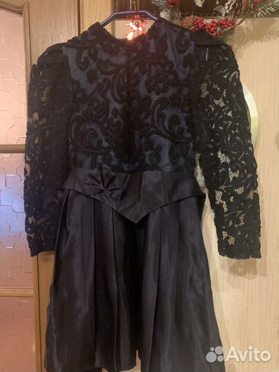 Платье на девочку 8-9 лет