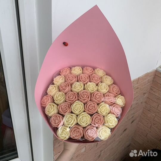 Шоколадный букет в наличии подарок на 1 сентября