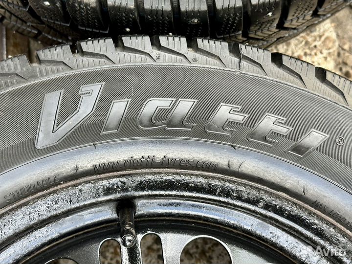 R16 Viatti Brina Nordico V-522 205/60, PCD 5x105 DIA 56.6