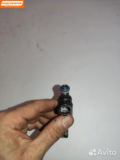 Форсунка топливная Audi A4 B8/8K 2009 06H906036H