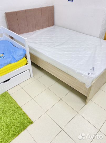 Кровать подростковая новая с матрасом