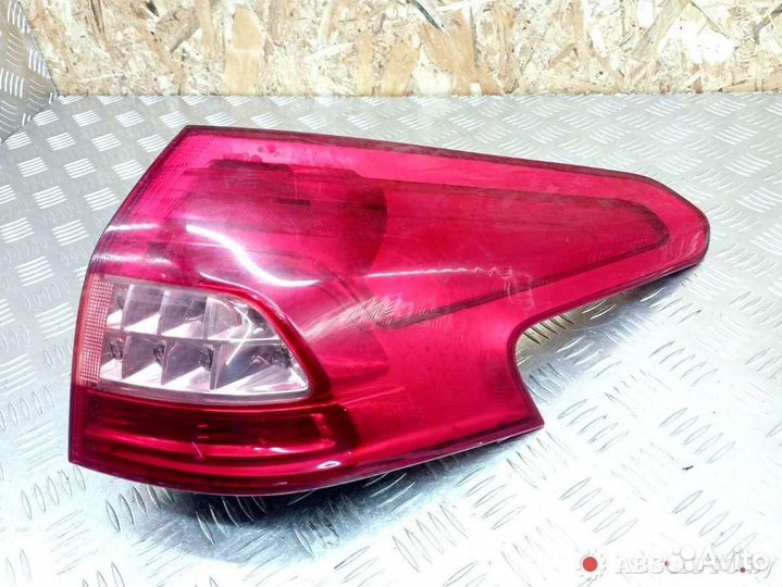 Фонарь задний правый Citroen C5 2 2009 79998D