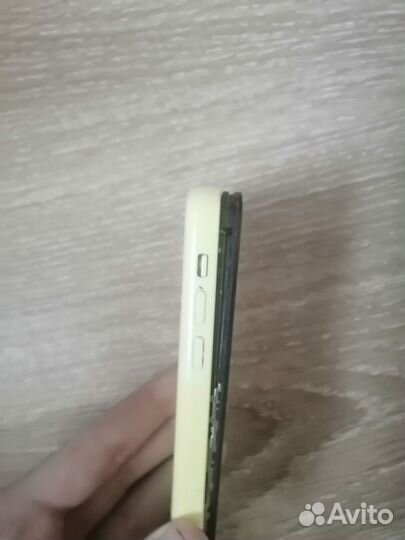 iPhone 5C, 16 ГБ