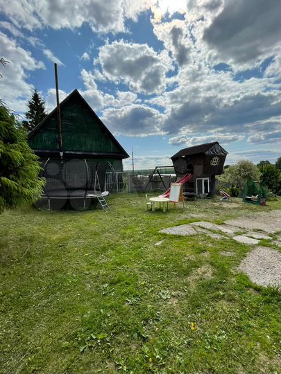 Дом 196 м² на участке 13 сот.