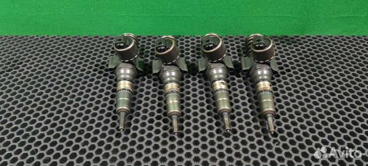 Форсунка Audi A3 8P 2003