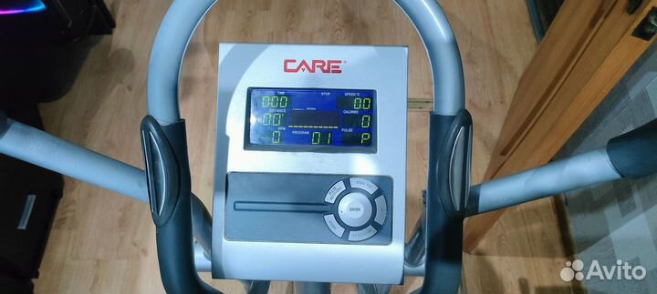 Эллиптический тренажер Care Fitness 50610-6 Futura