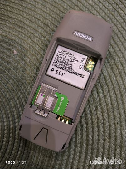 Телефон Nokia 1100